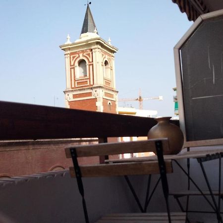 Triana Luck Apartment Seville Luaran gambar