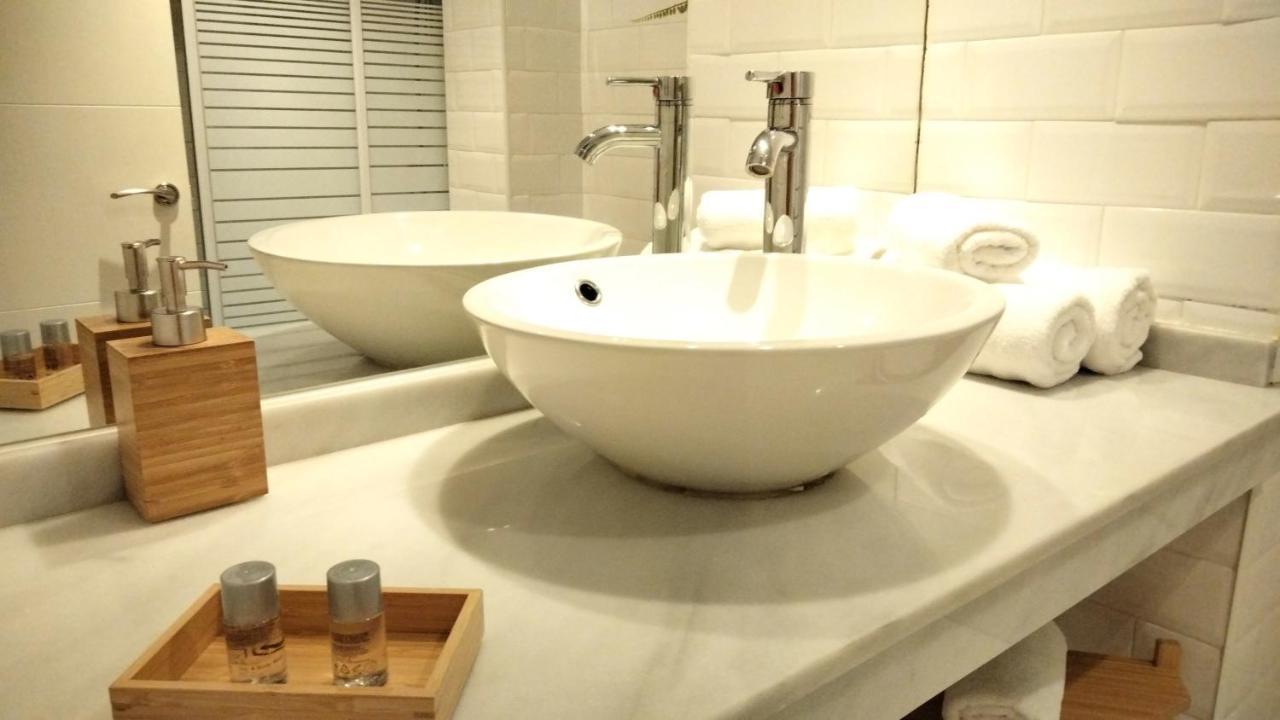 Triana Luck Apartment Seville Luaran gambar